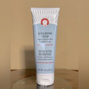 First Aid Beauty Ultra Repair Cream Intense Hydration 8 oz